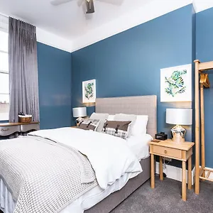 https://summerfield-pub-boutique-rooms.cambridgehotelsuk.com
